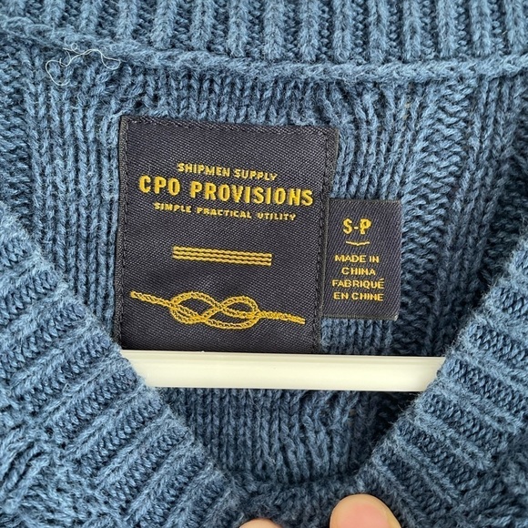 Urban Outfitters CPO Provisions Blue cable knit sweater - Picture 4 of 8